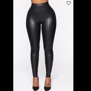 Fashion nova leather leggings